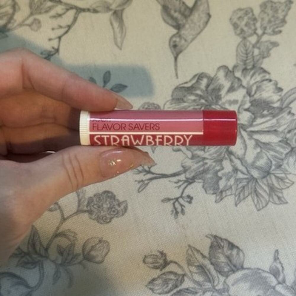 Vtg AVON FLAVOR SAVERS LIP GLOSS Strawberry 1988 Discontinued NOS 80s